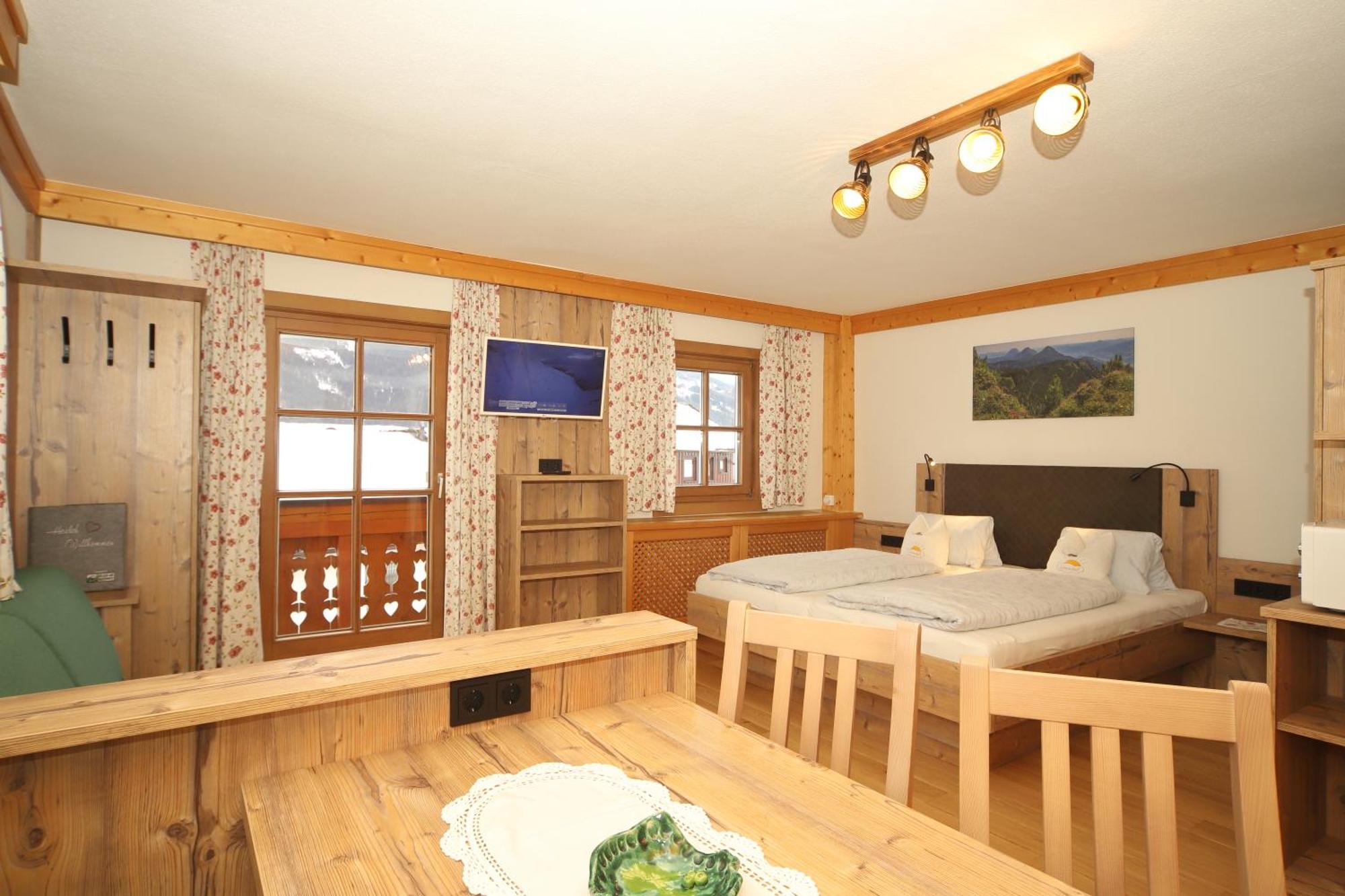 Linarhof Apartment Urlaub Am Bio Bauernhof เฮาส์ อิม เอนน์สทาล ภายนอก รูปภาพ
